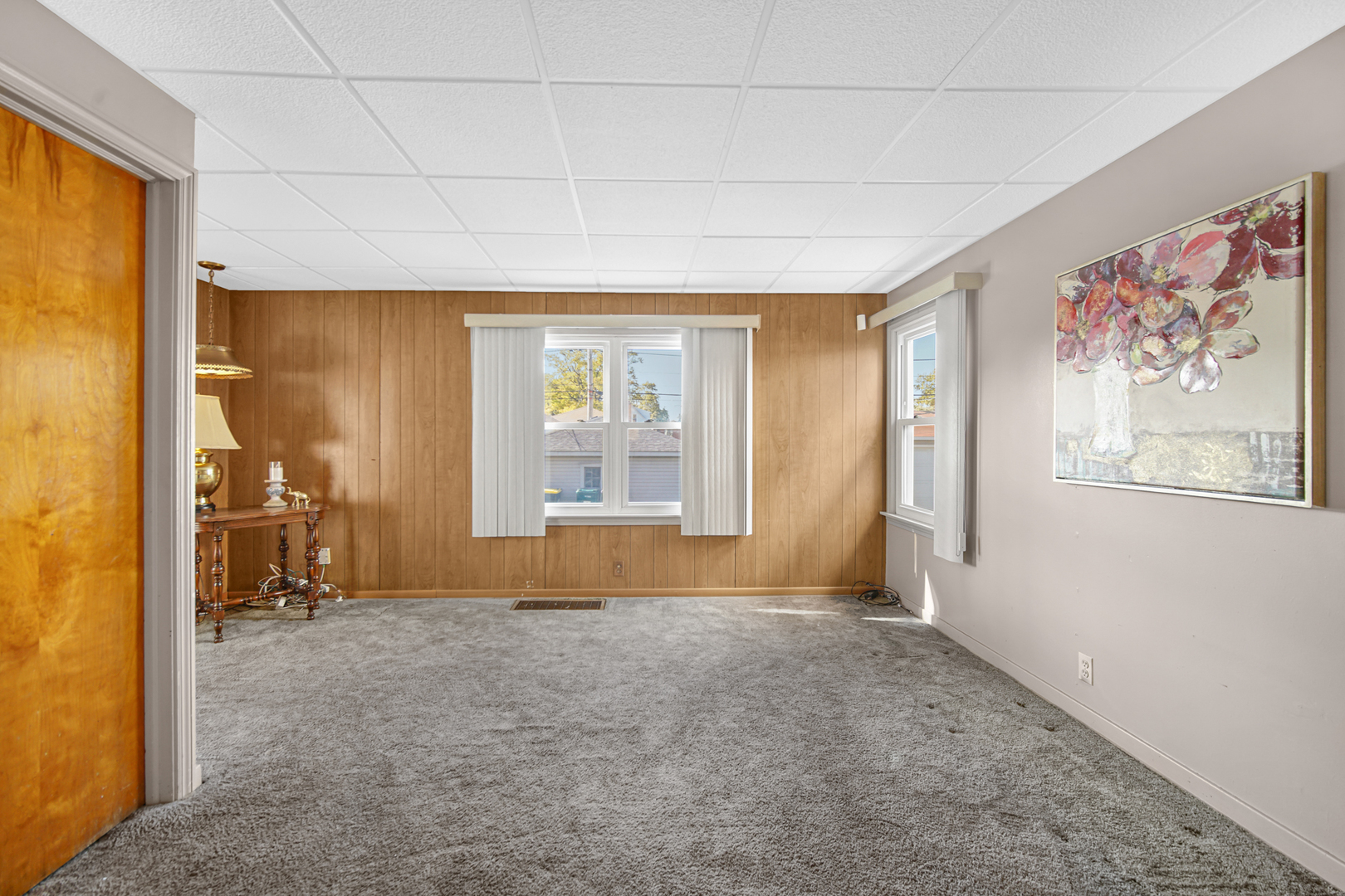 9308 Utica Avenue, Evergreen Park, IL 60805