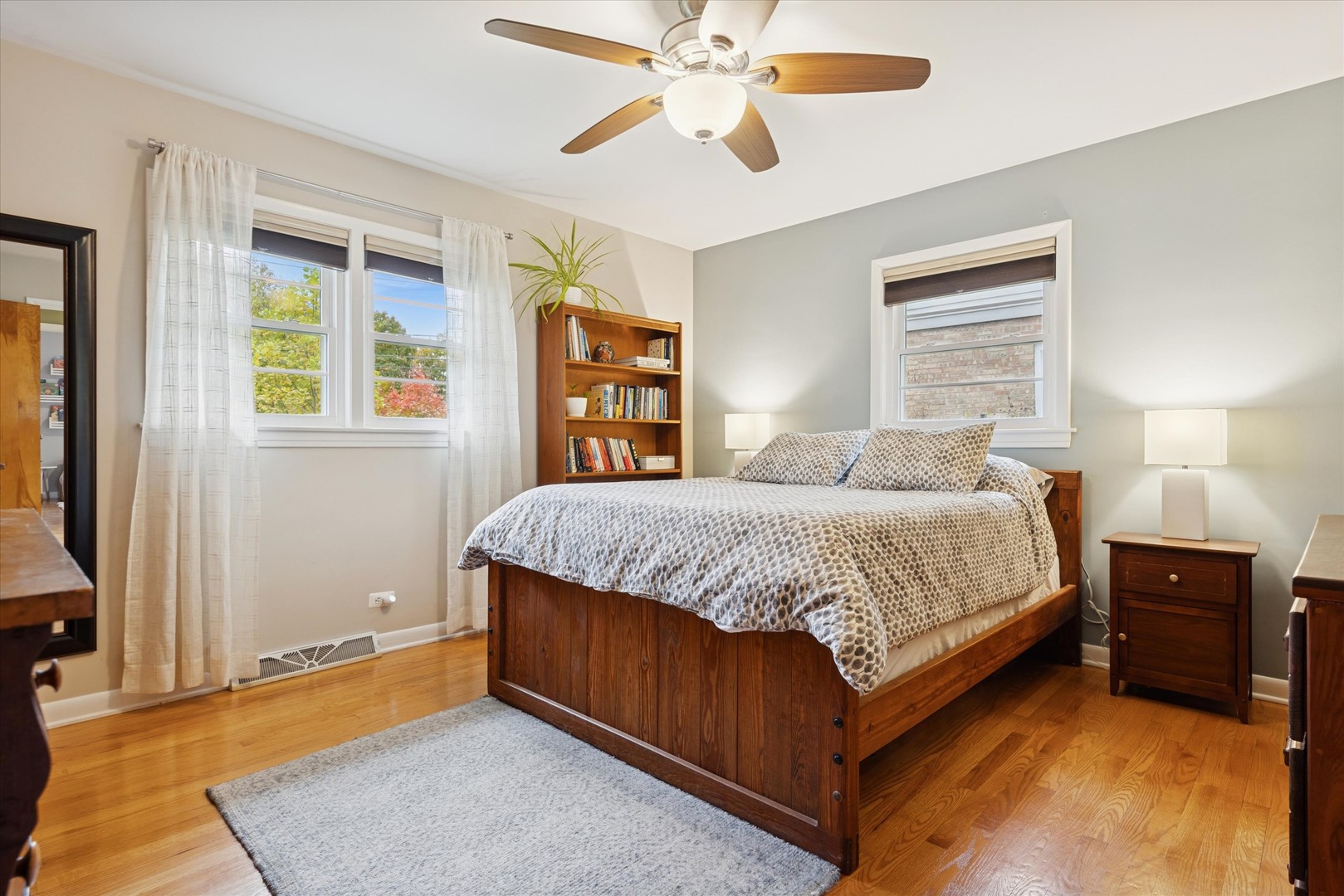 31 E Washington Boulevard, Lombard, IL 60148