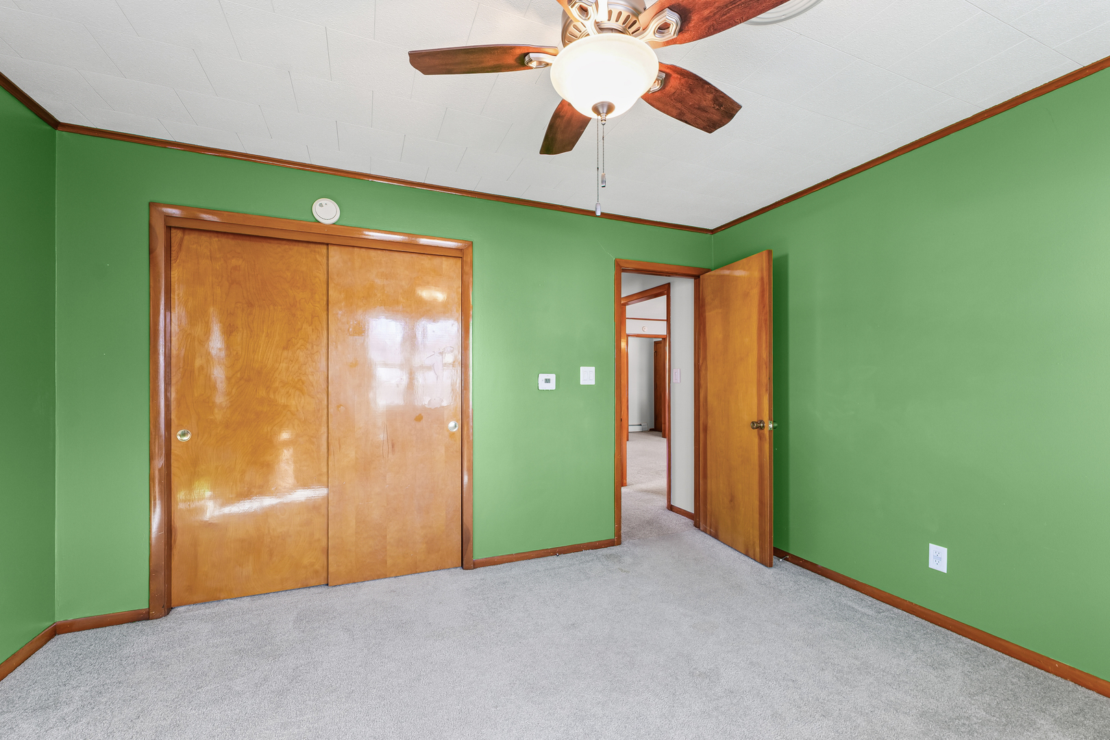 419 N MAIN Street, Farmer City, IL 61842