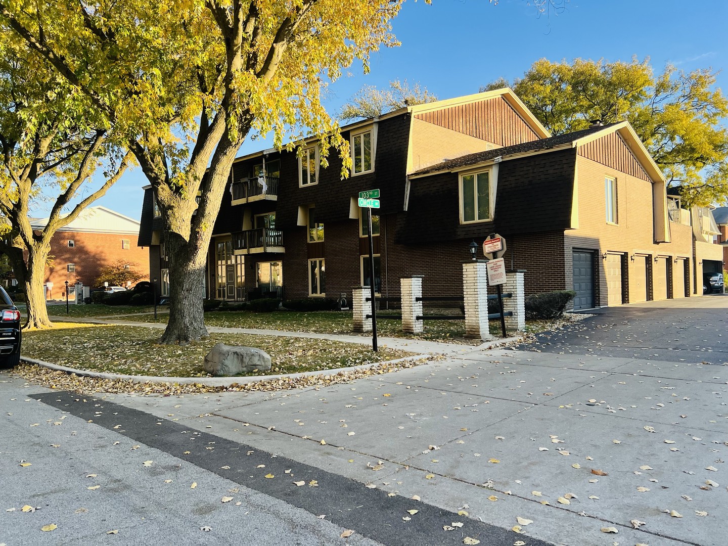 5721 W 103rd Street #204, Oak Lawn, IL 60453