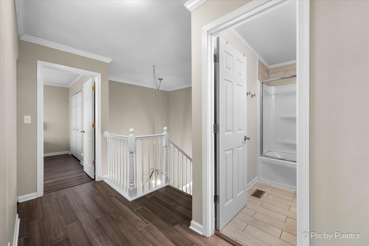 2232 Vanderbilt Drive, Geneva, IL 60134