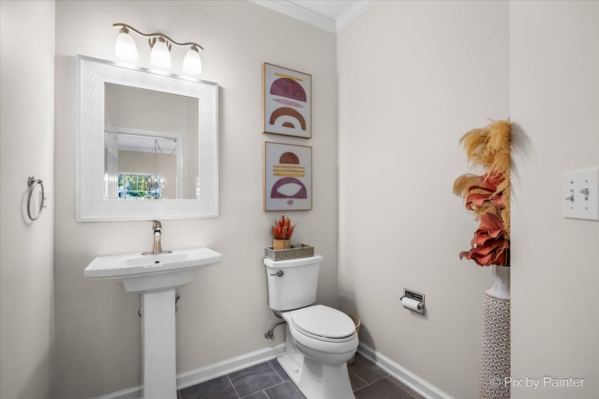 2232 Vanderbilt Drive, Geneva, IL 60134