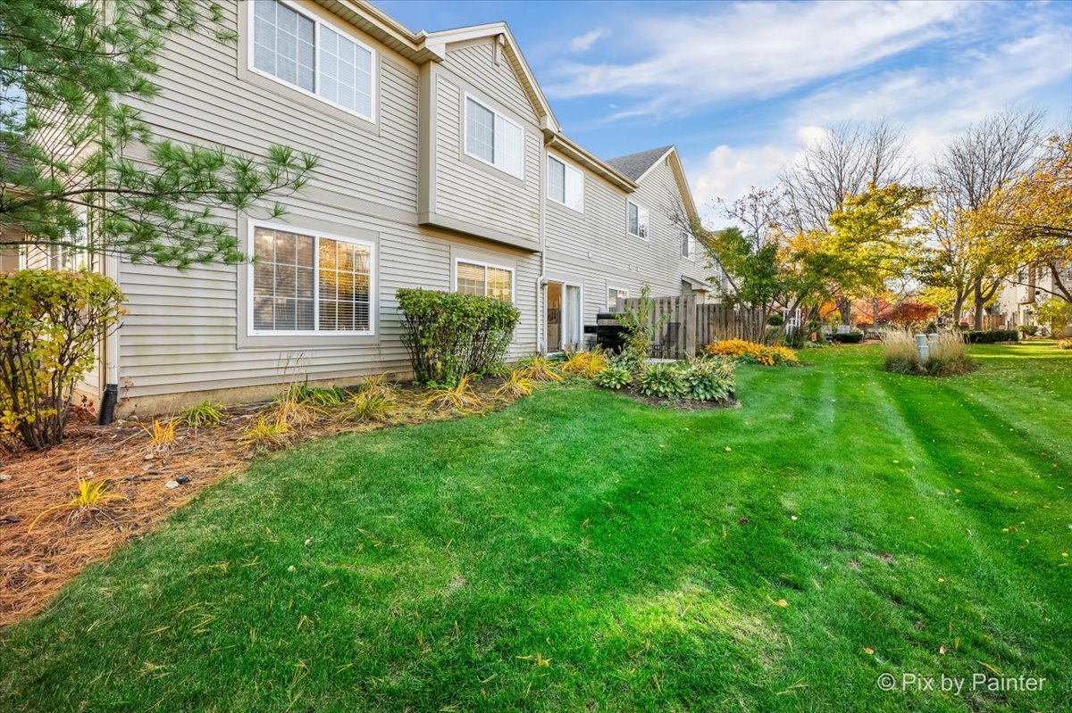 2232 Vanderbilt Drive, Geneva, IL 60134