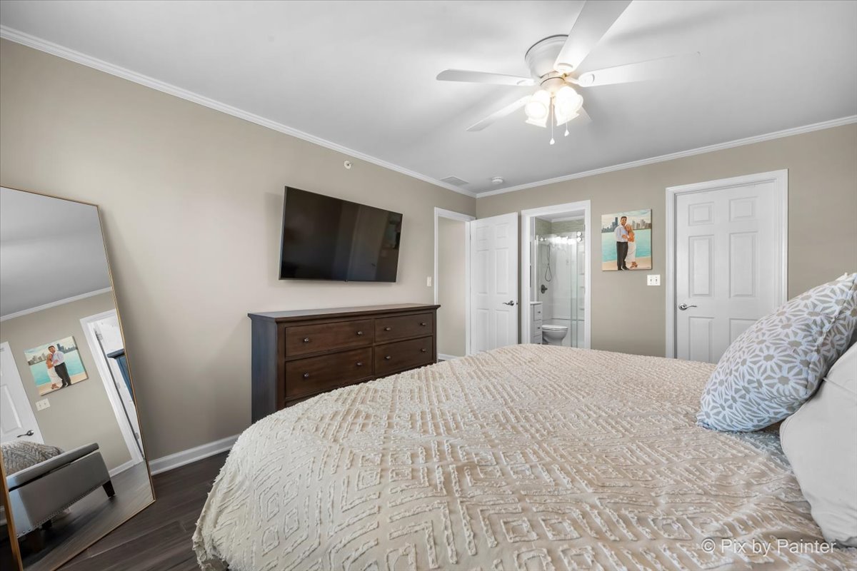 2232 Vanderbilt Drive, Geneva, IL 60134