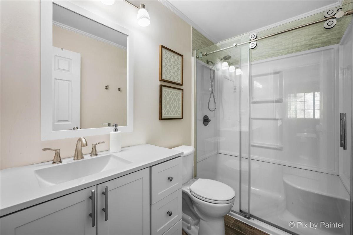 2232 Vanderbilt Drive, Geneva, IL 60134