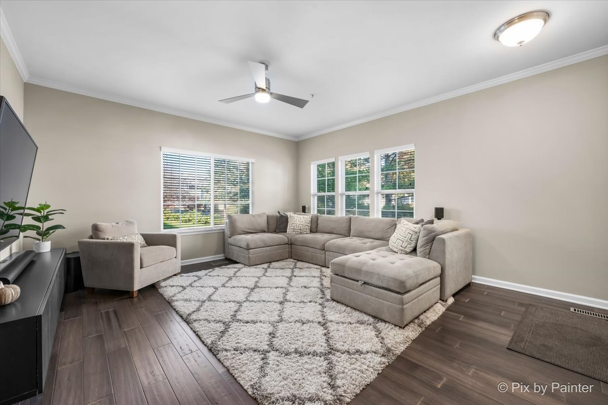 2232 Vanderbilt Drive, Geneva, IL 60134