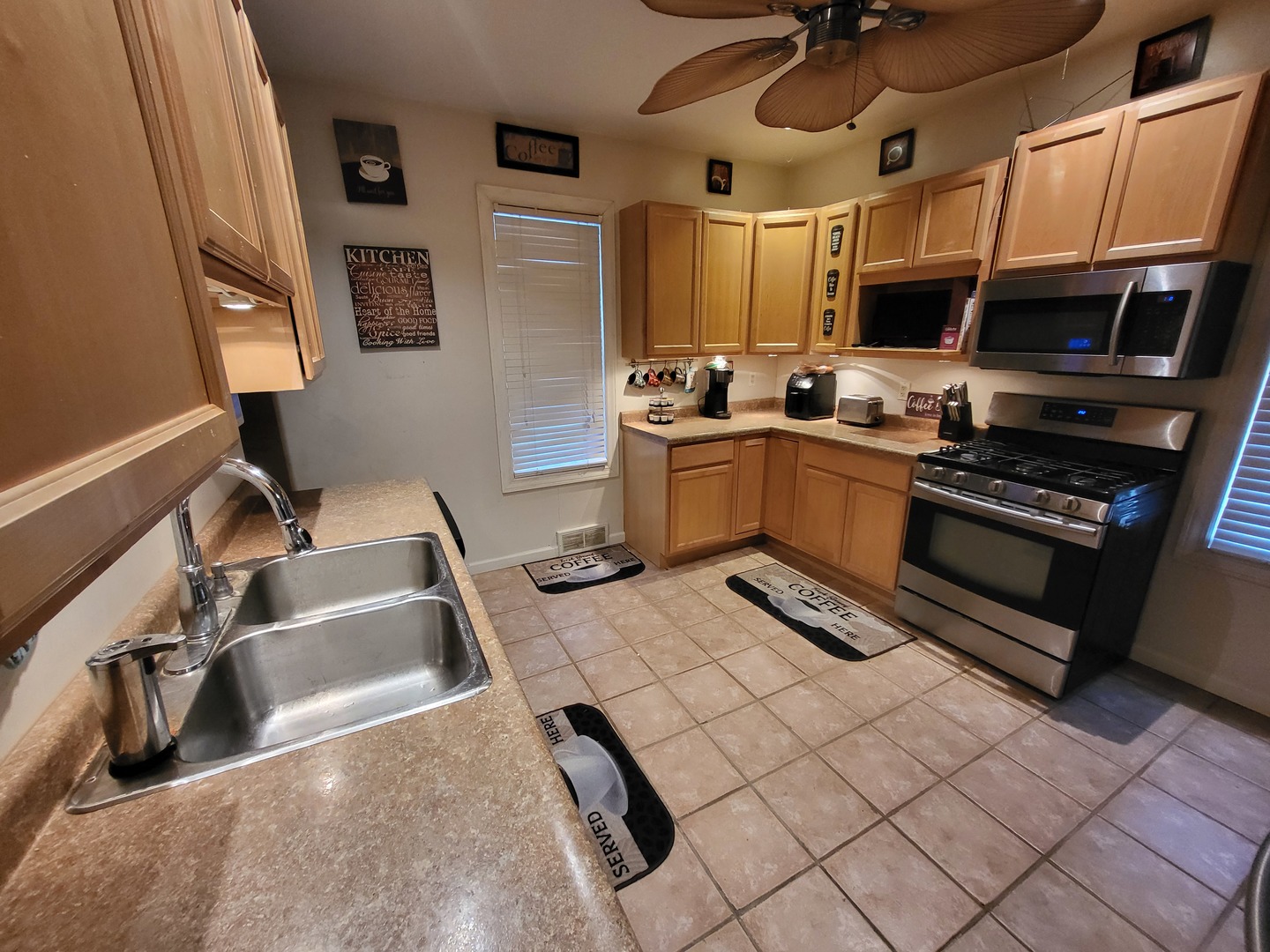 1204 N Center Street, Joliet, IL 60435