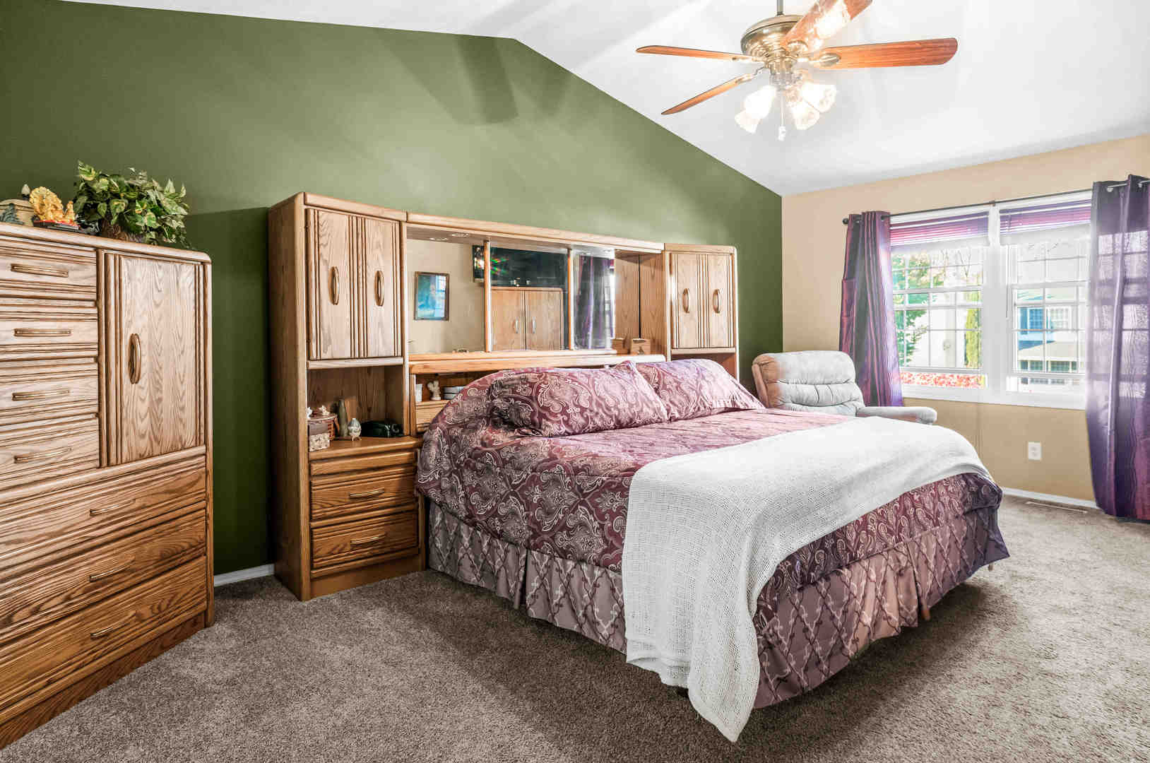 3509 Glenmore Road, Bloomington, IL 61704