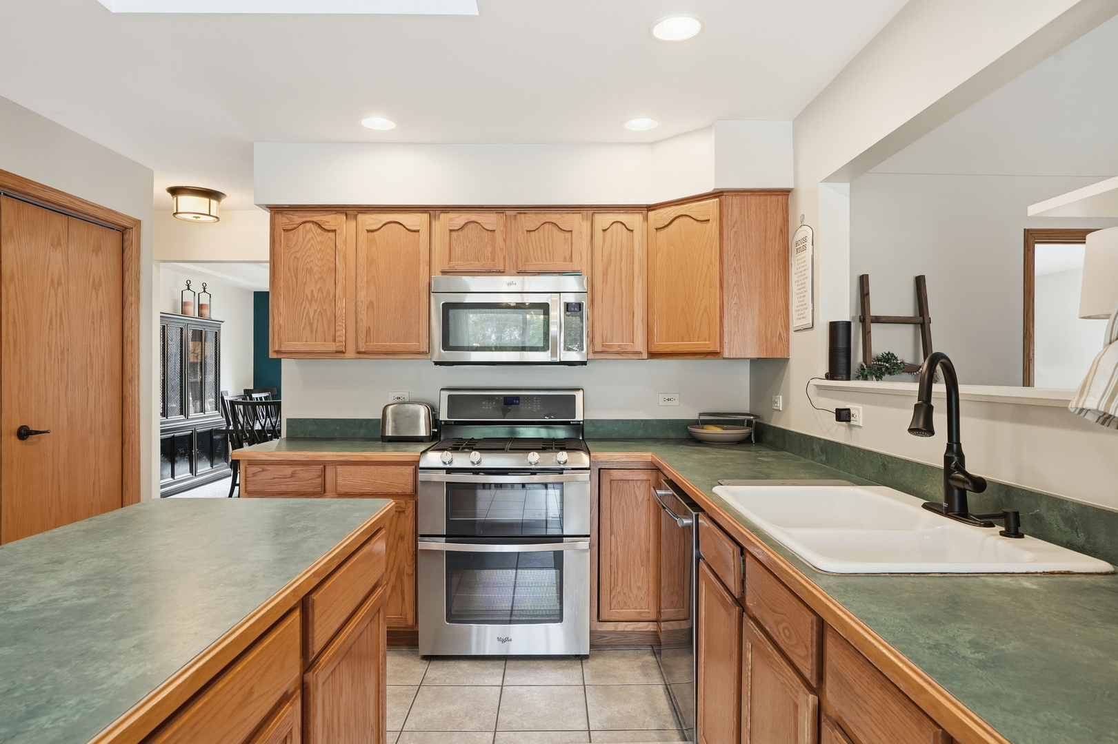 22064 Pembrook Drive, Frankfort, IL 60423