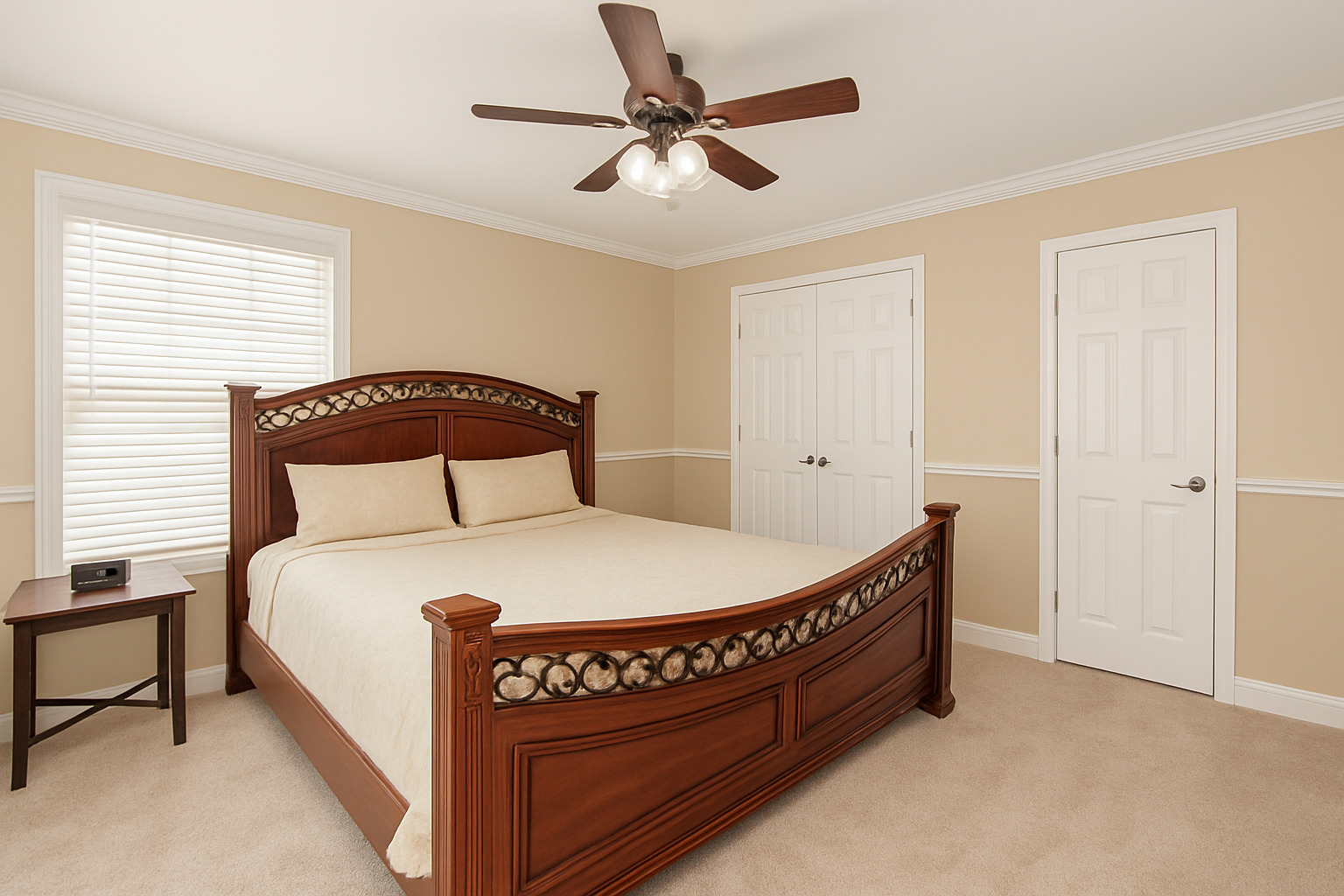 1115 ASHLEY Lane, Inverness, IL 60010