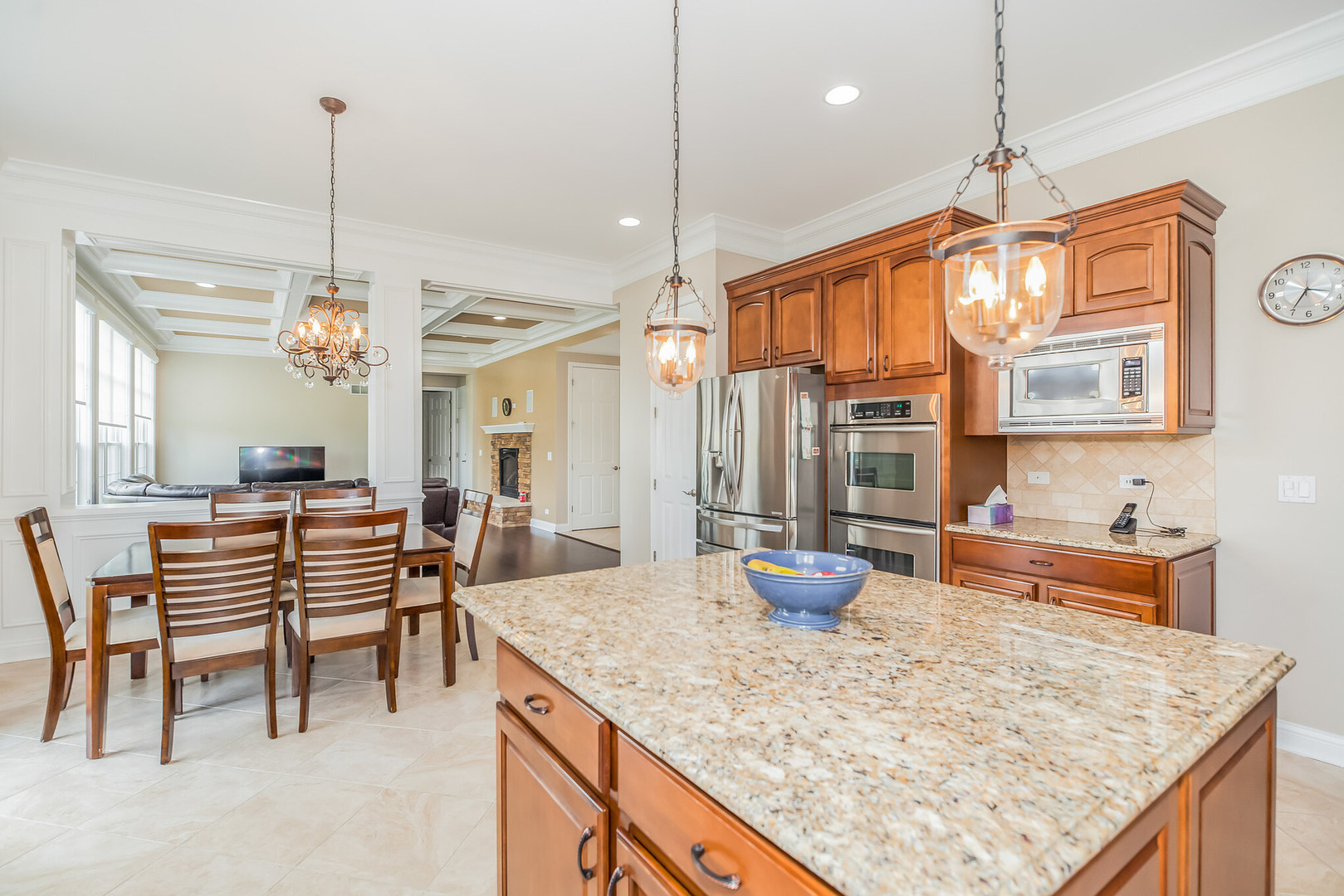 1115 ASHLEY Lane, Inverness, IL 60010