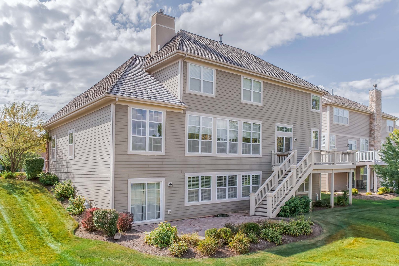 1115 ASHLEY Lane, Inverness, IL 60010