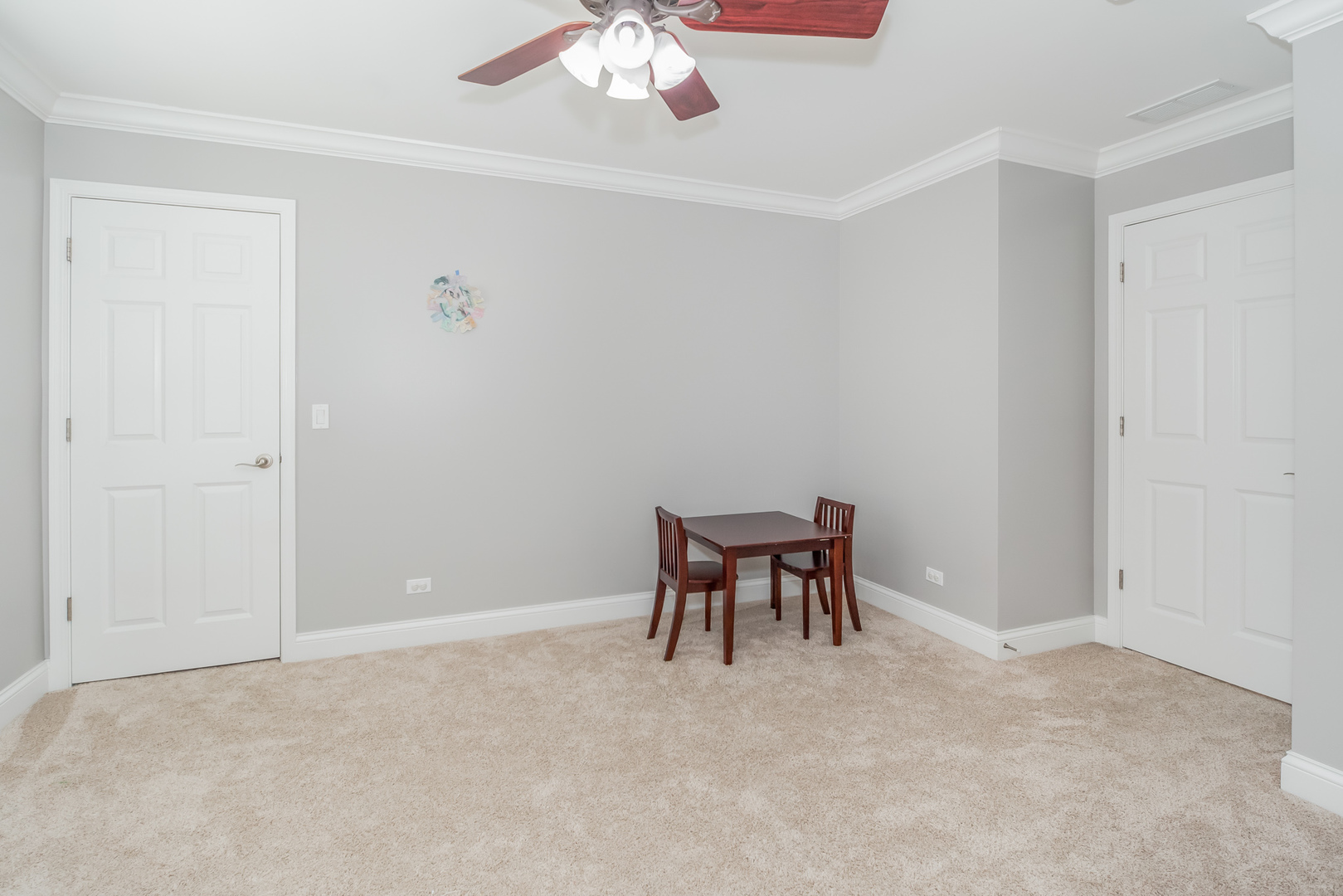 1115 ASHLEY Lane, Inverness, IL 60010