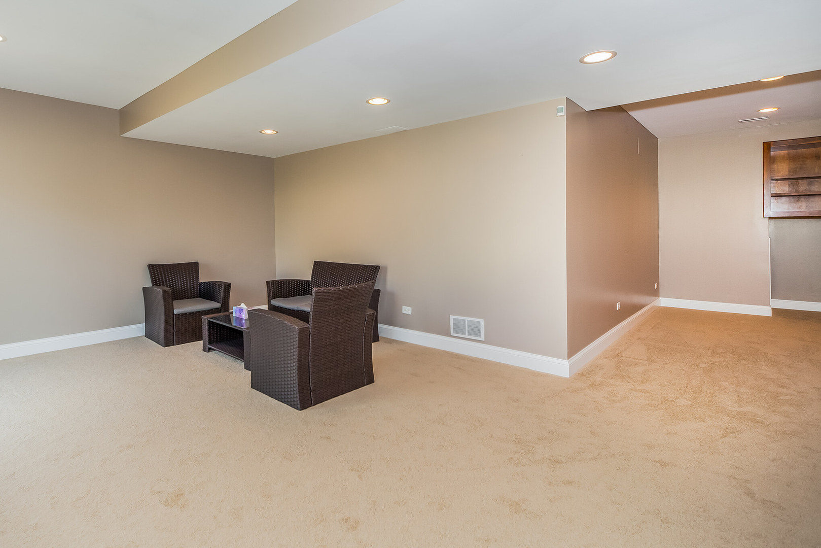 1115 ASHLEY Lane, Inverness, IL 60010