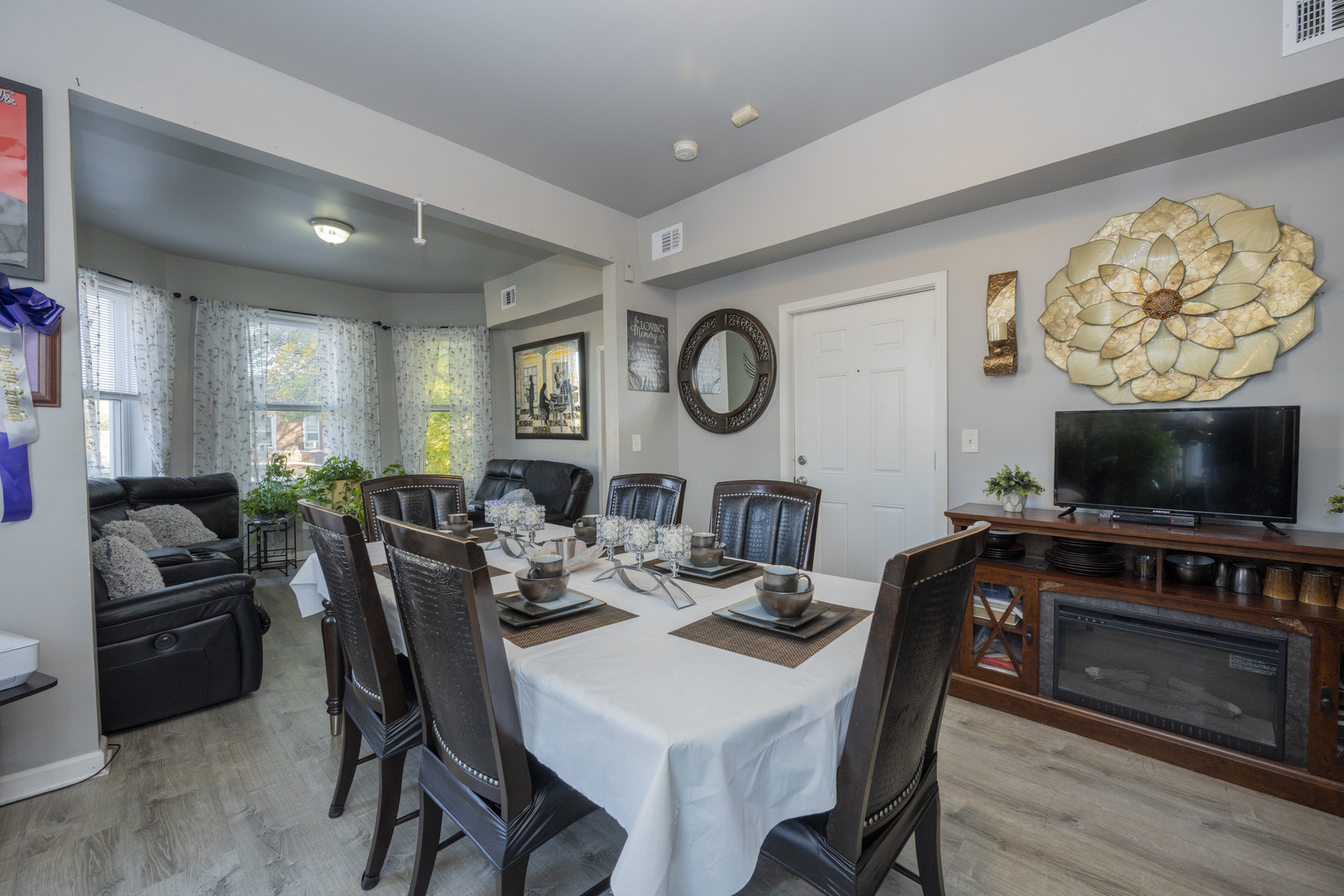 746 N Trumbull Avenue, Chicago, IL 60624