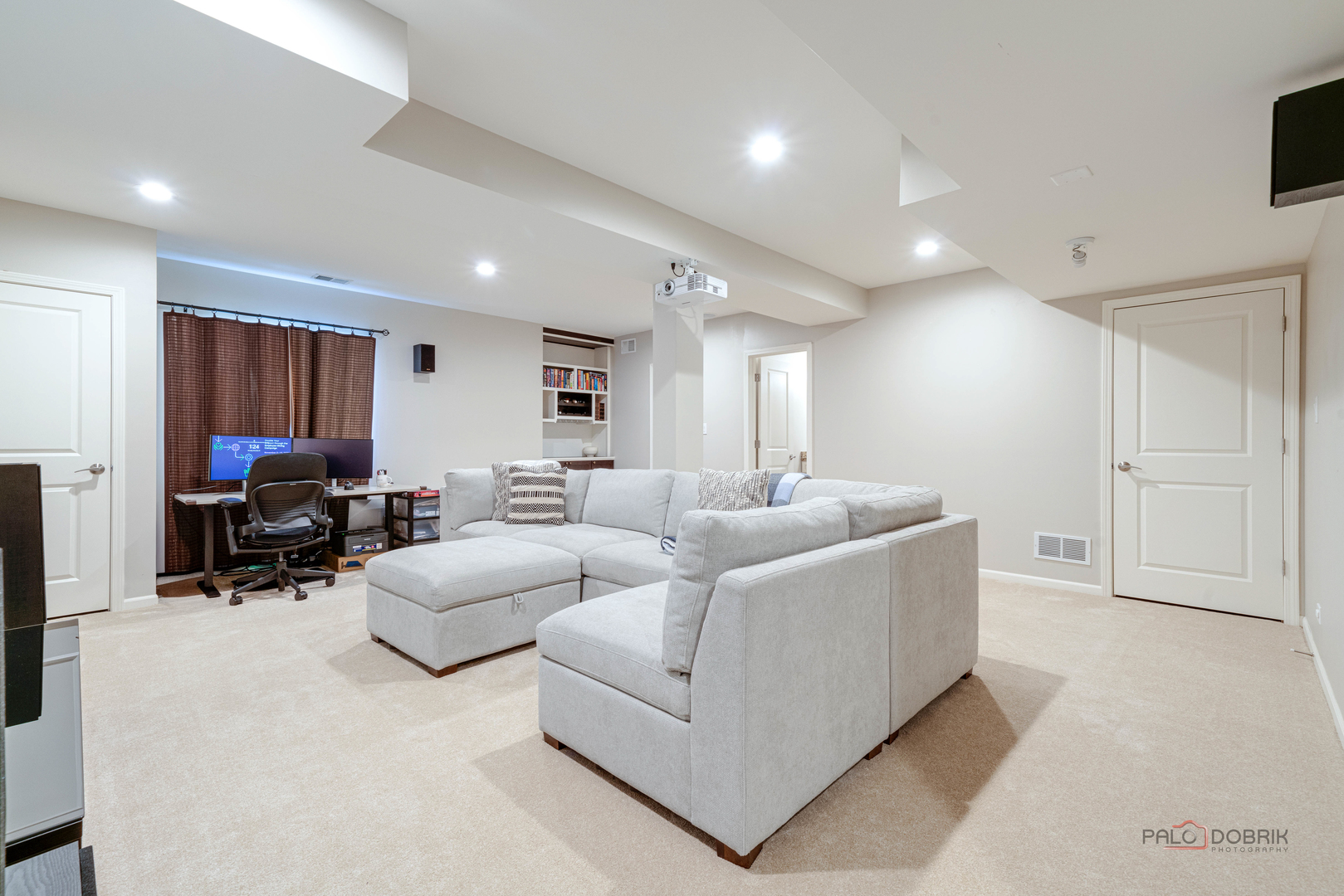 2370 N Moseley Court, Palatine, IL 60074