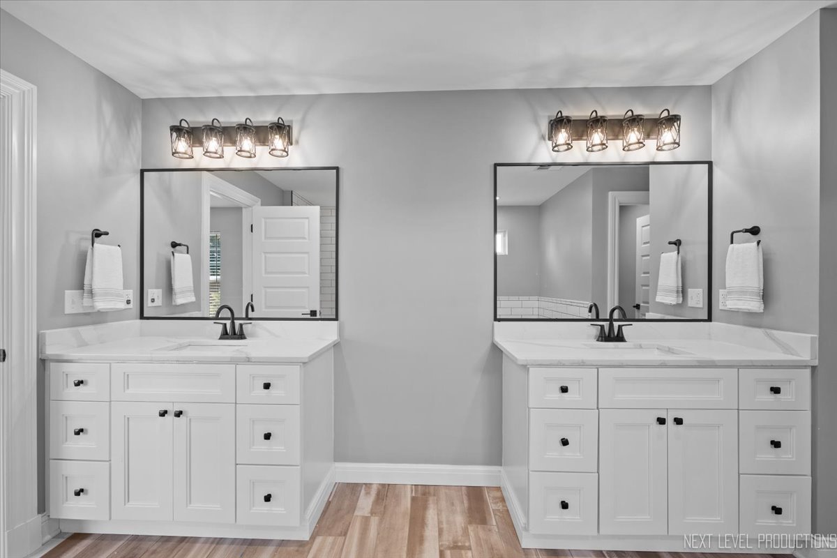 2948 Old Glory Drive, Yorkville, IL 60560