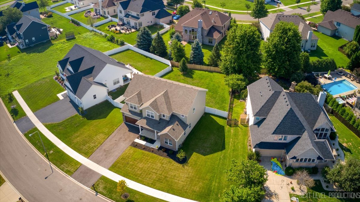 2948 Old Glory Drive, Yorkville, IL 60560