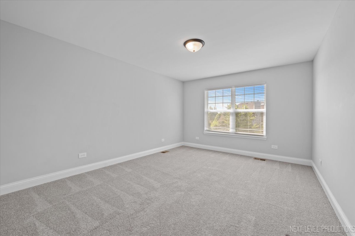 2948 Old Glory Drive, Yorkville, IL 60560