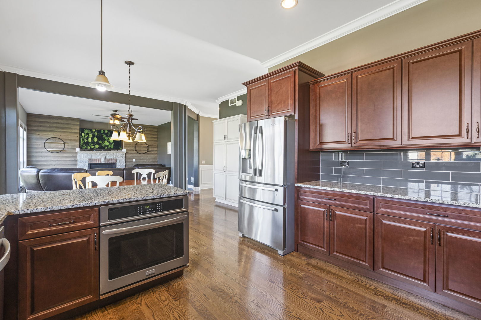 25118 W Zoumar Drive, Plainfield, IL 60586