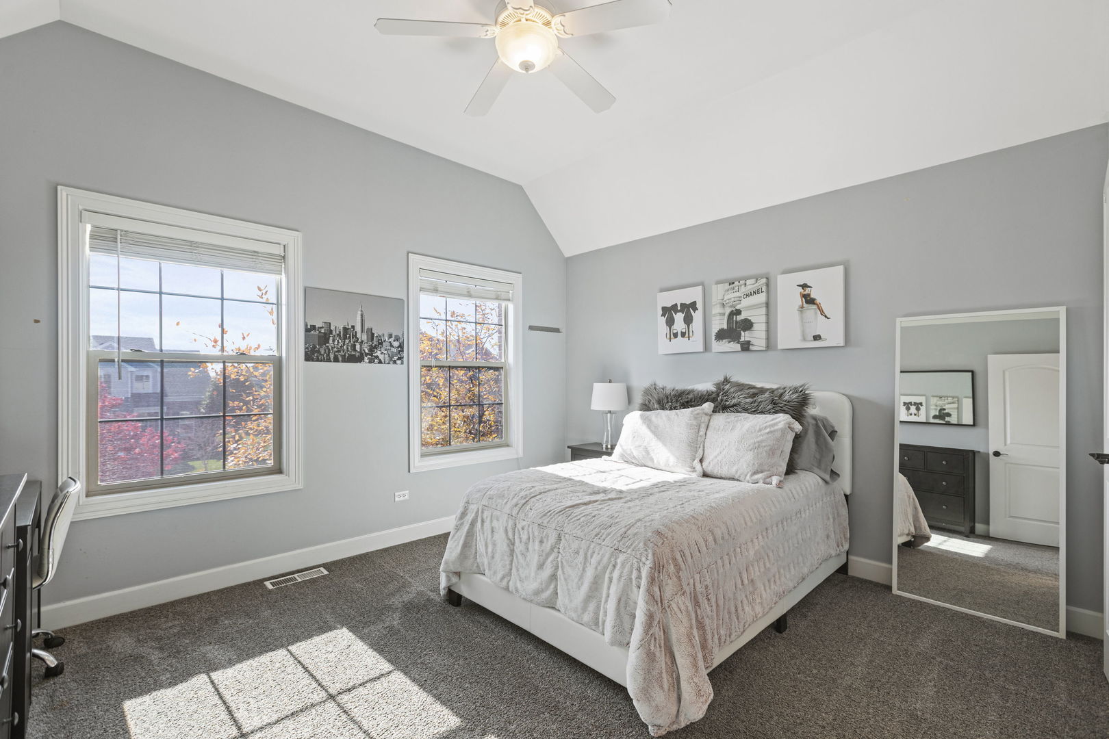 25118 W Zoumar Drive, Plainfield, IL 60586