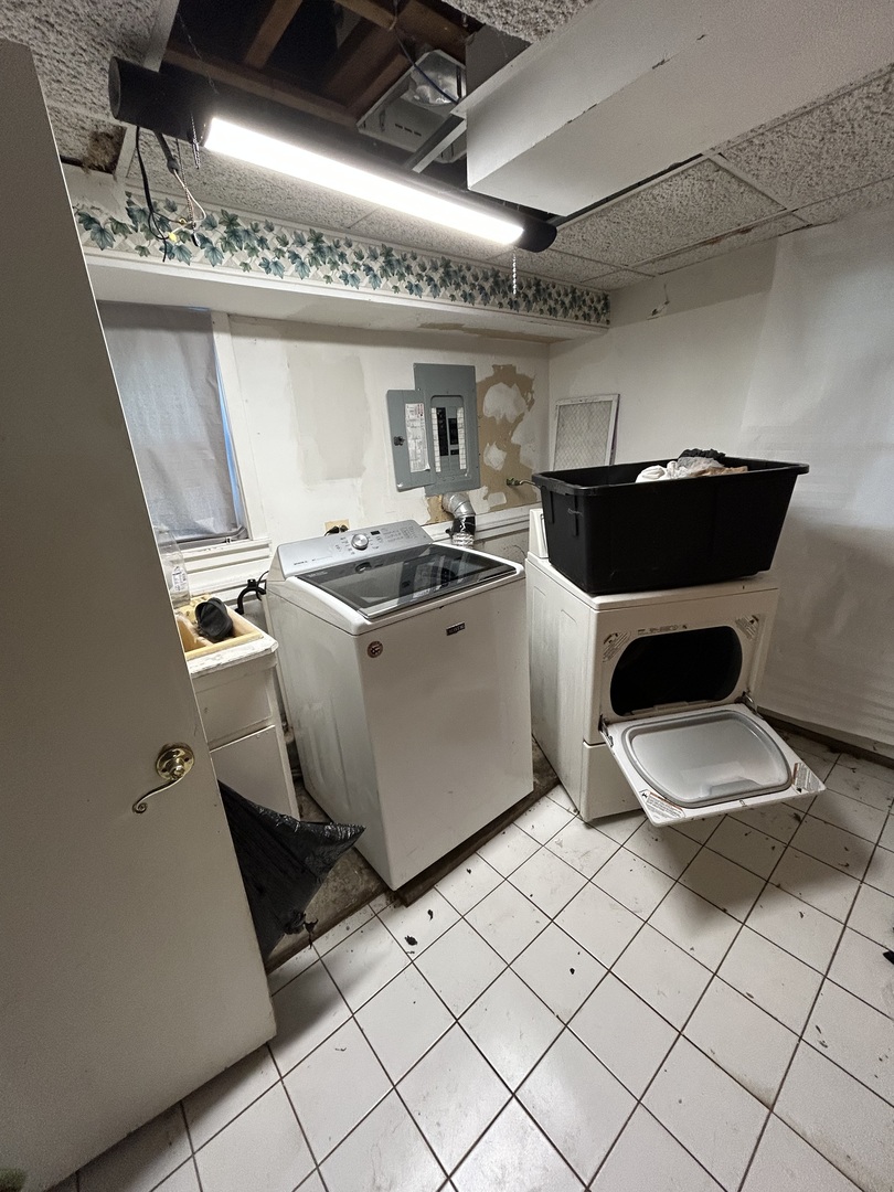 540 W Winchester Road, Chicago Heights, IL 60411