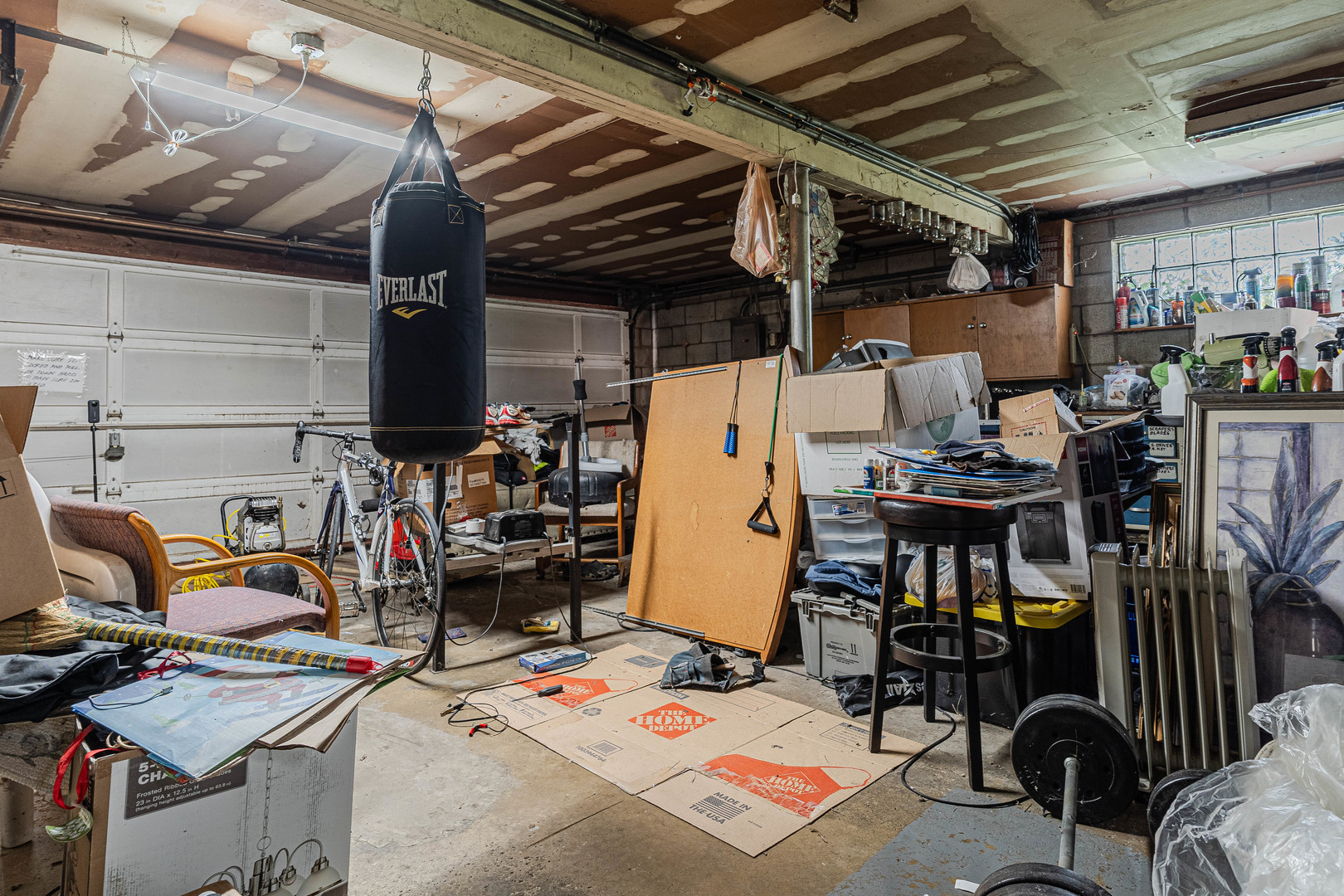 1048 Belle Plaine Avenue, Gurnee, IL 60031