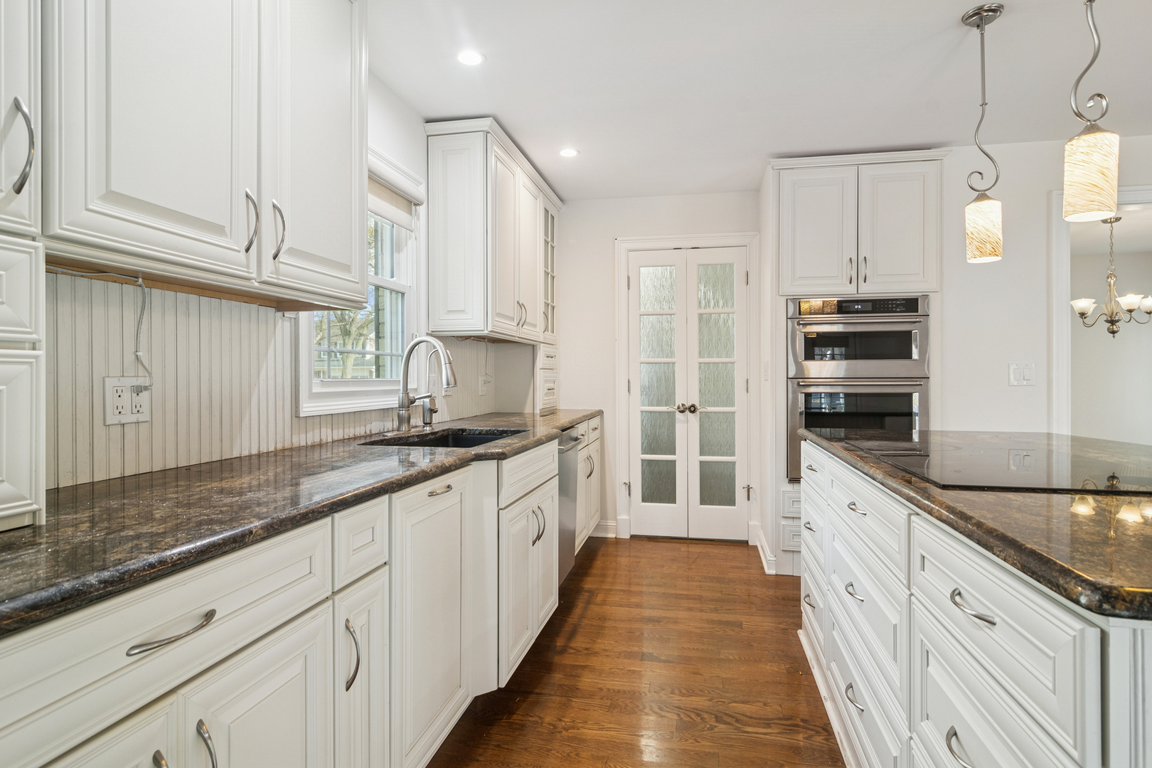 4040 N Harvard Avenue, Arlington Heights, IL 60004