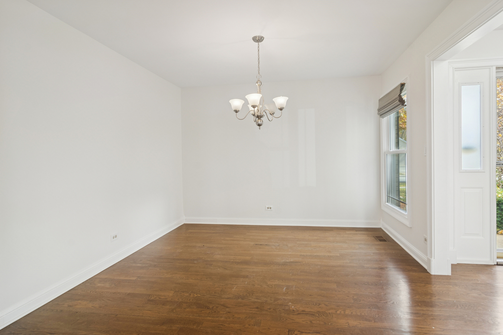 4040 N Harvard Avenue, Arlington Heights, IL 60004