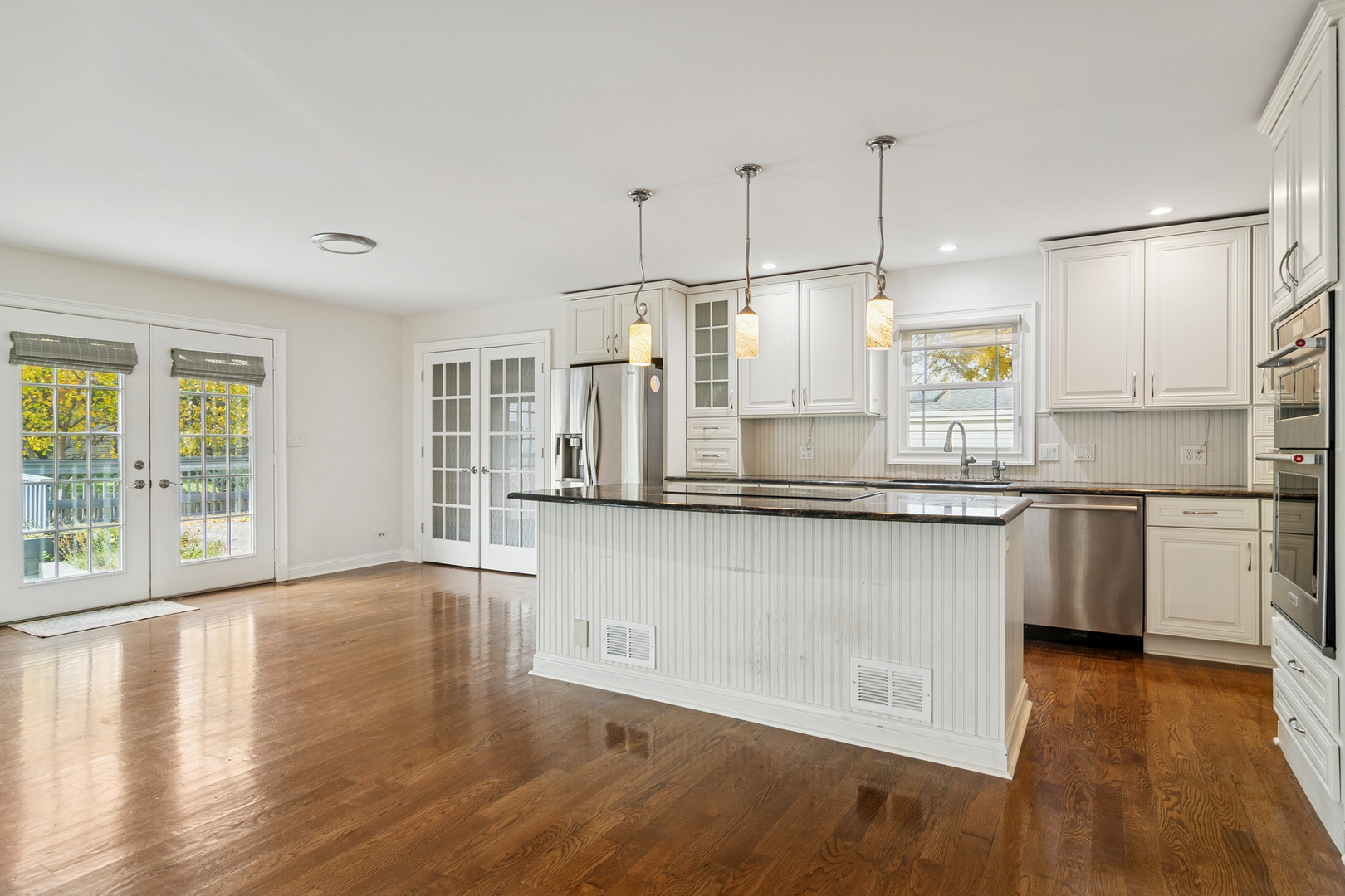 4040 N Harvard Avenue, Arlington Heights, IL 60004