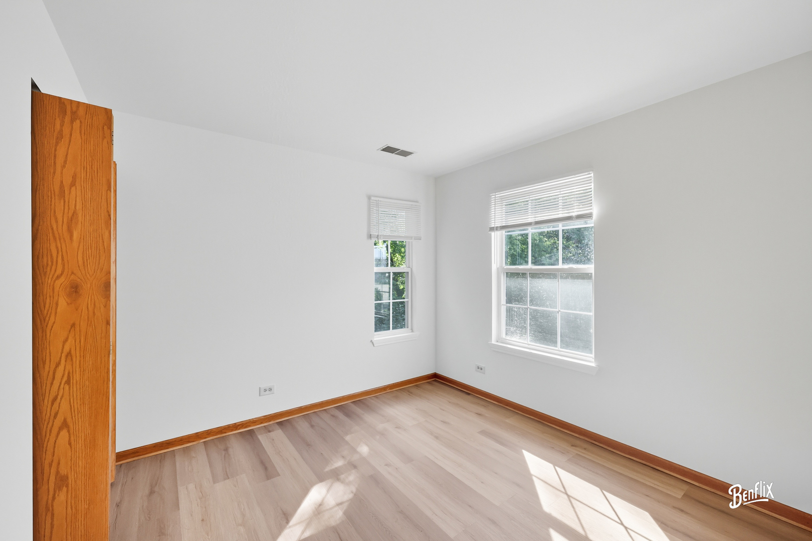 1303 Orleans Drive, Mundelein, IL 60060