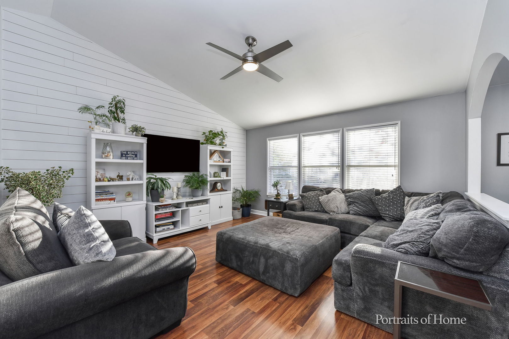 1891 Westmore Grove Drive, Plainfield, IL 60586