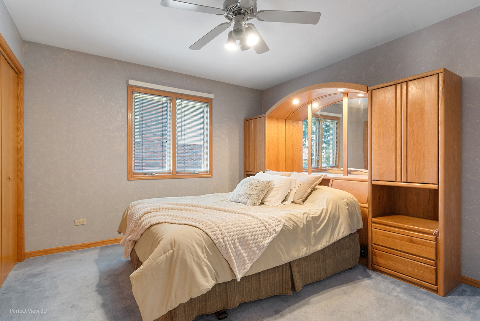 1216 Country Lane, Lemont, IL 60439