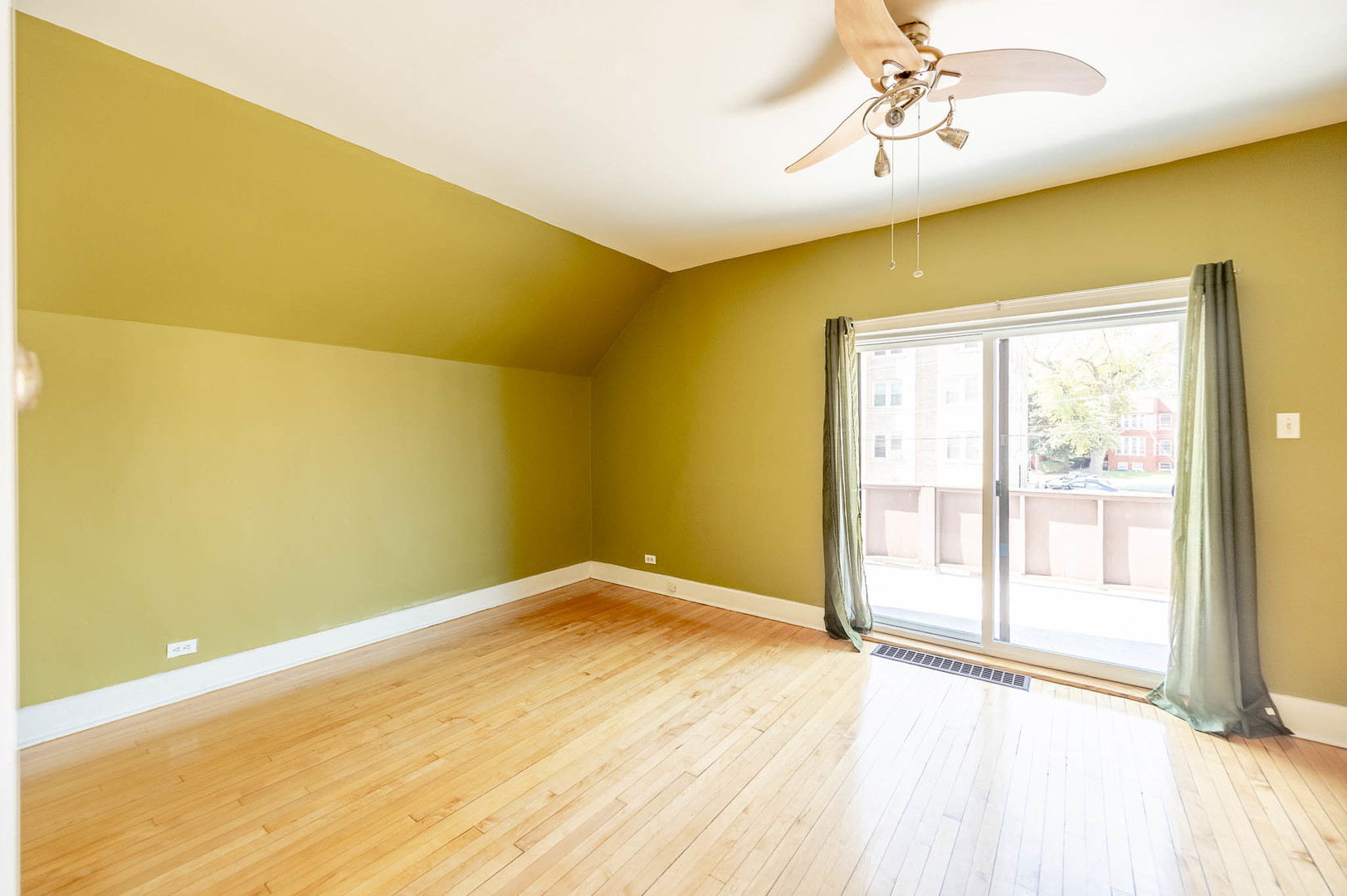 443 Ferdinand Avenue, Forest Park, IL 60130