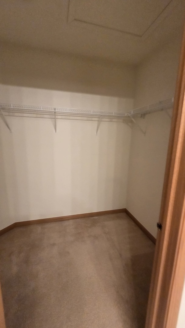 434 VAUGHN Circle, Aurora, IL 60502