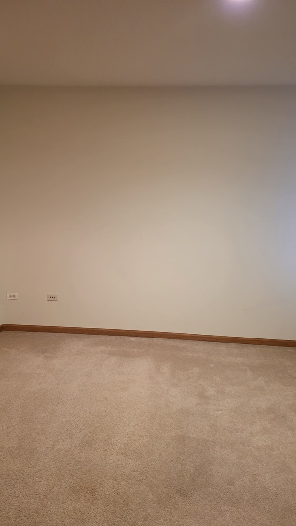 434 VAUGHN Circle, Aurora, IL 60502