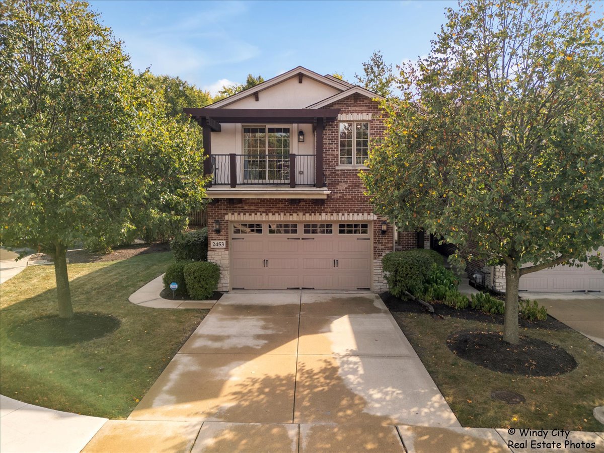 2453 Nicola Court, Addison, IL 60101