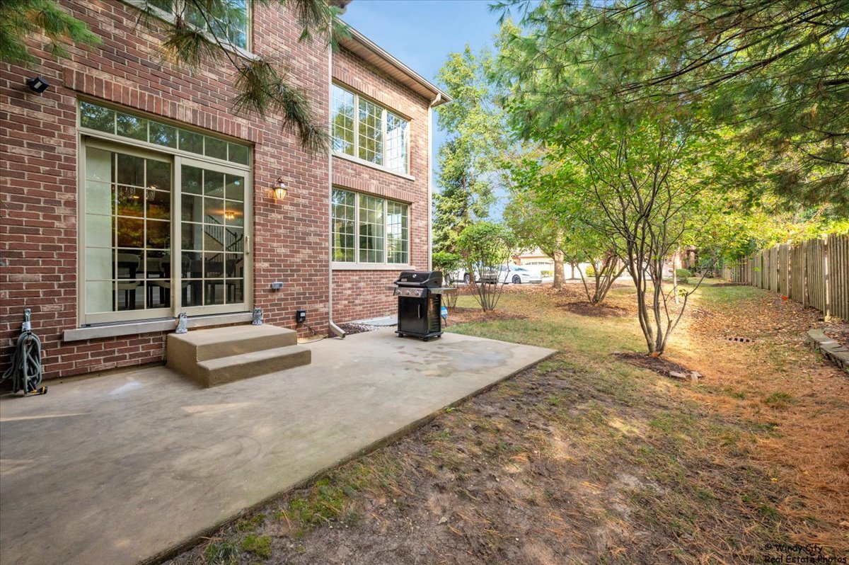 2453 Nicola Court, Addison, IL 60101