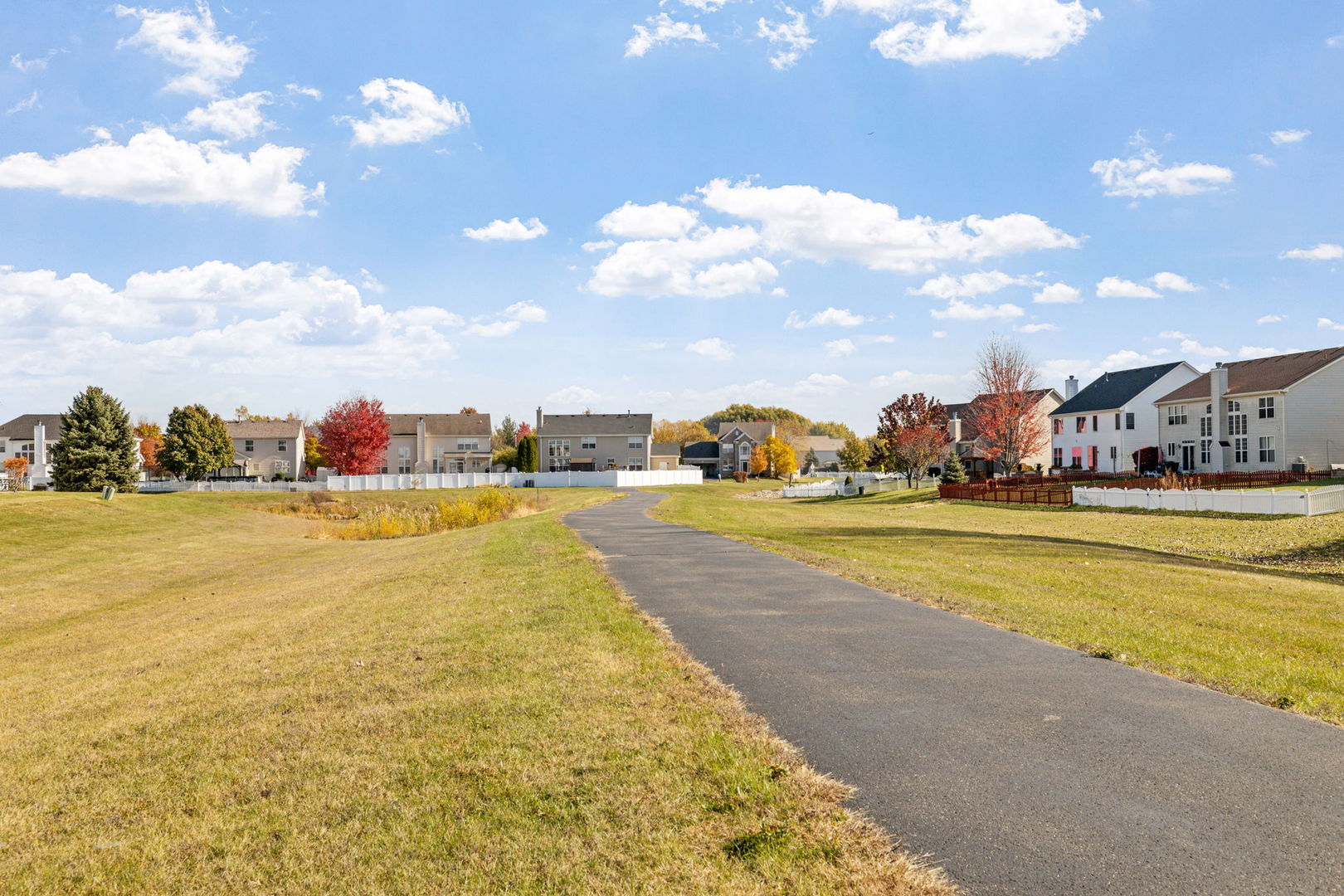 23911 McMullin Circle, Plainfield, IL 60586