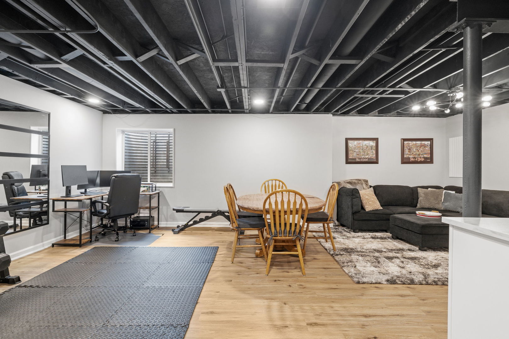 23911 McMullin Circle, Plainfield, IL 60586