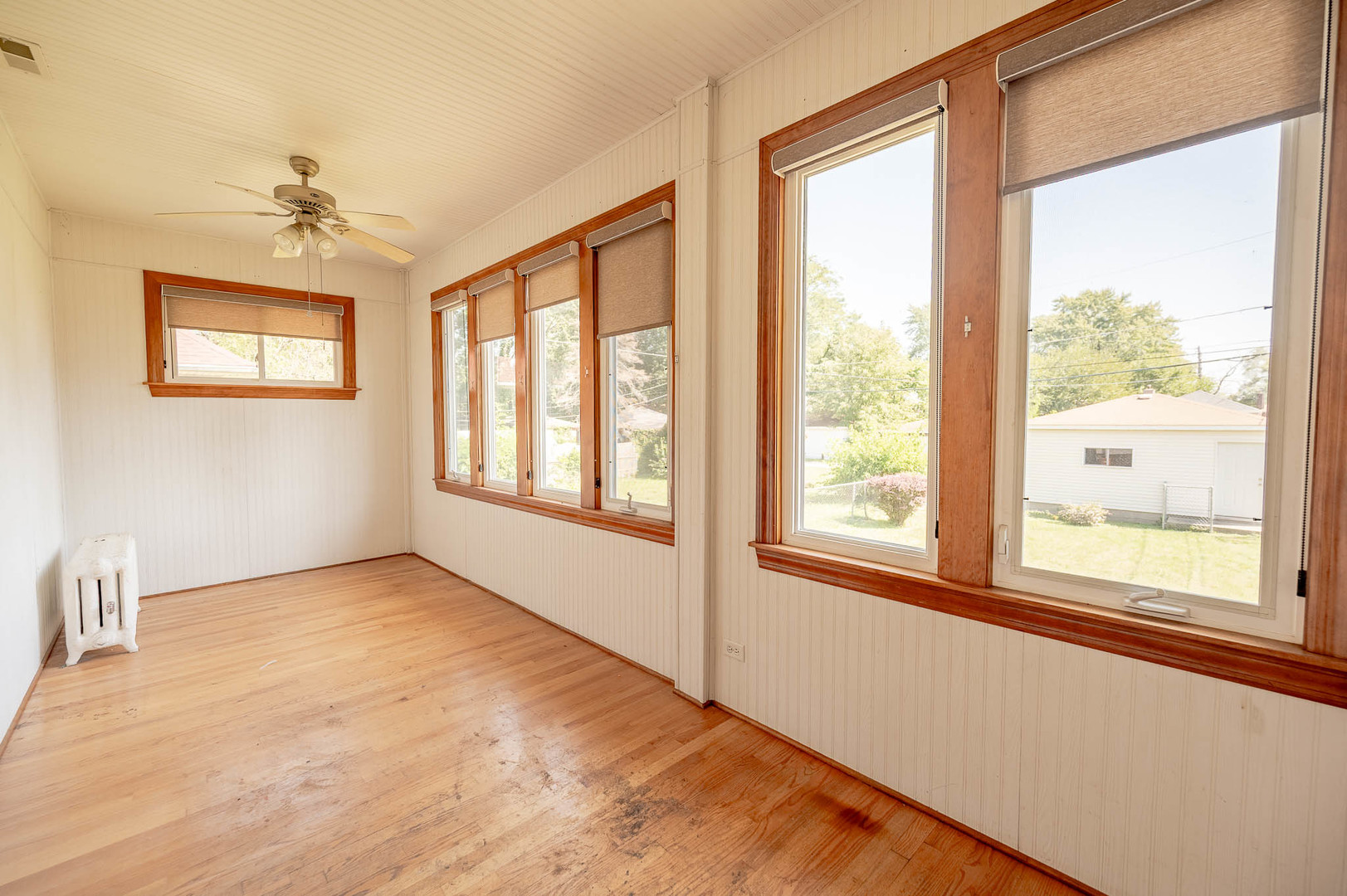 10735 S Prospect Avenue, Chicago, IL 60643