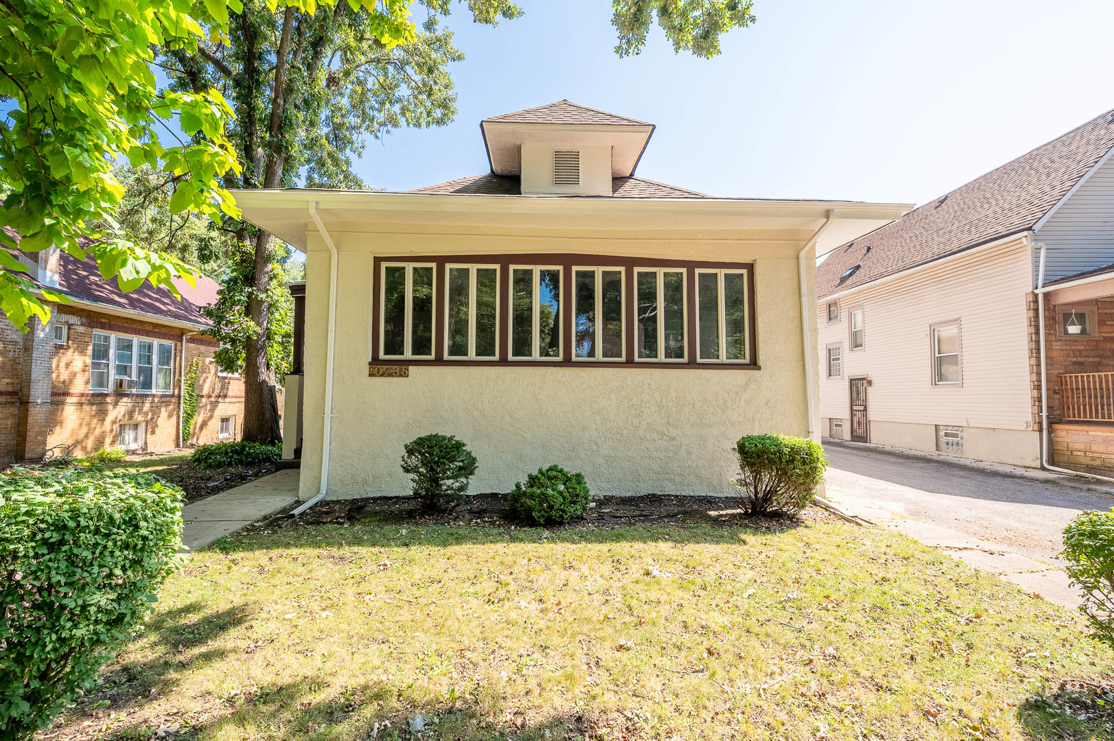 10735 S Prospect Avenue, Chicago, IL 60643