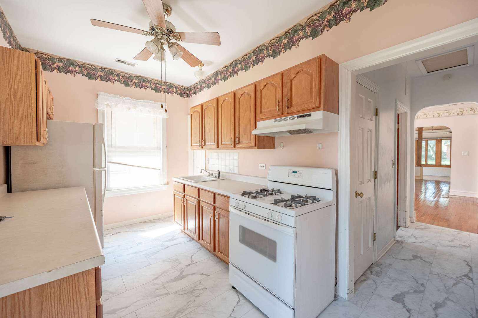 10735 S Prospect Avenue, Chicago, IL 60643