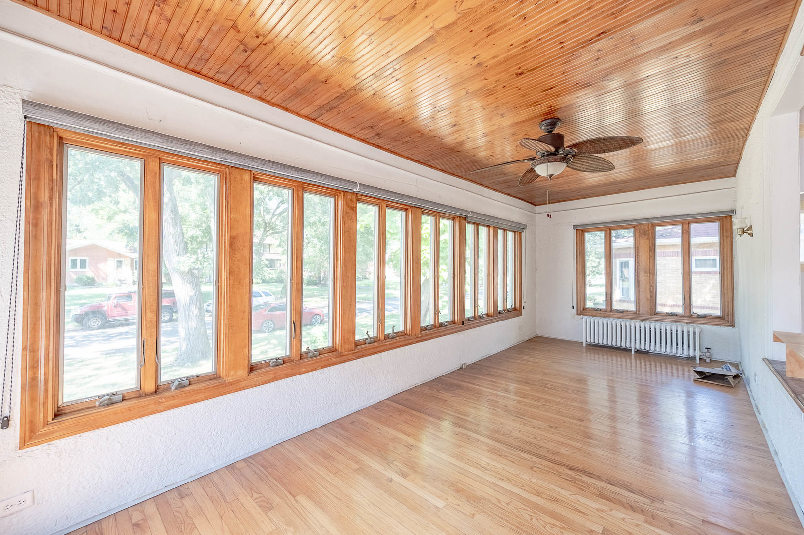 10735 S Prospect Avenue, Chicago, IL 60643