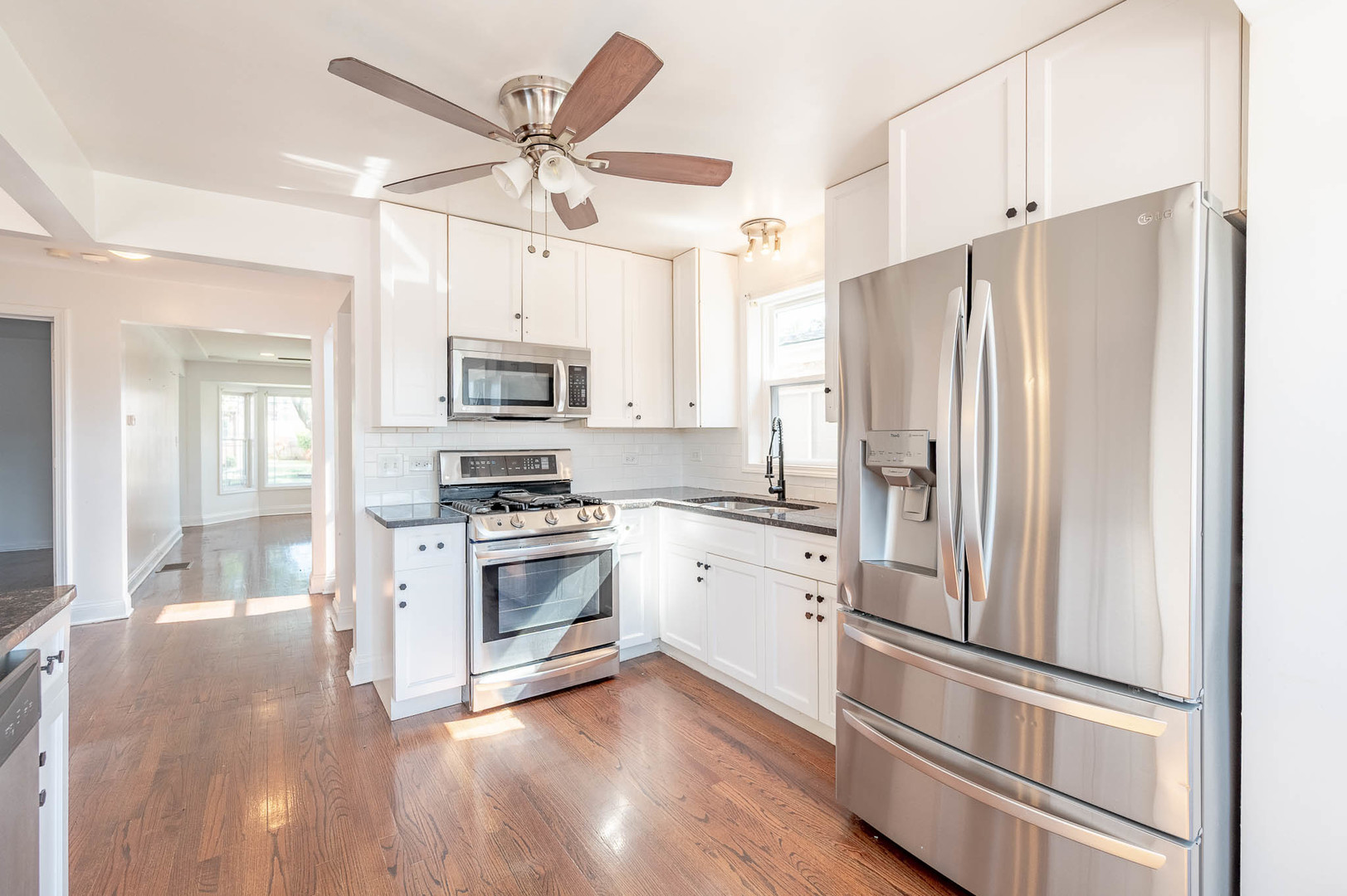 8008 S Wabash Avenue, Chicago, IL 60619