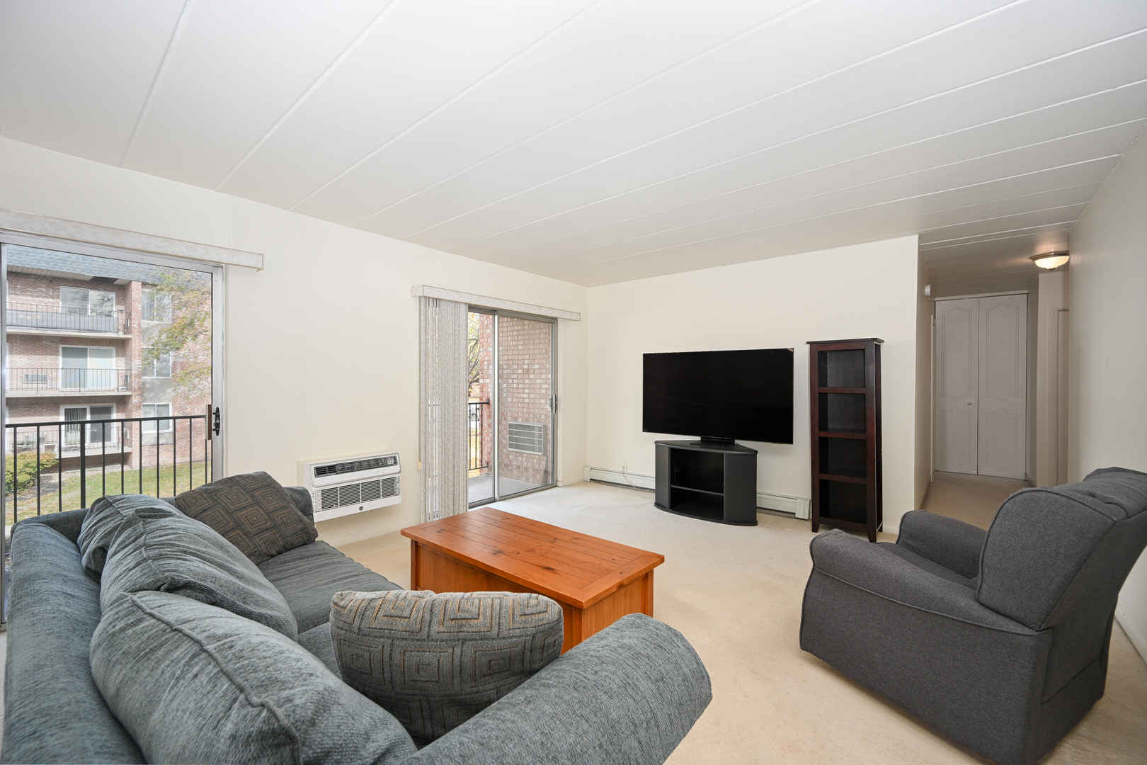 Naperville, IL 60563