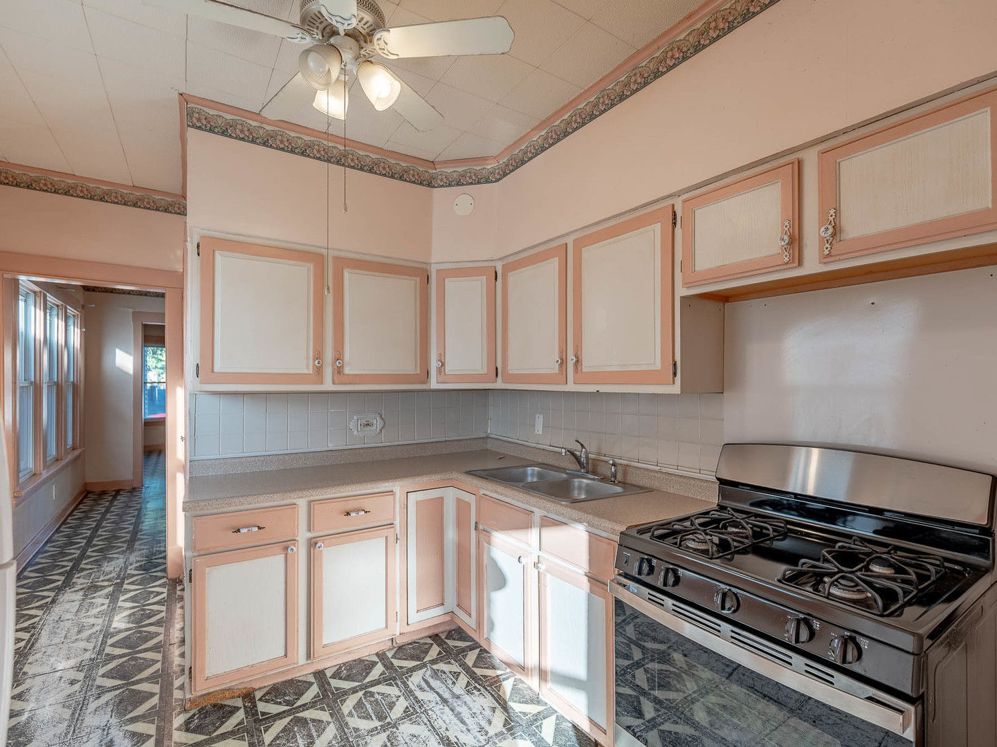 5707 S Spaulding Avenue, Chicago, IL 60629