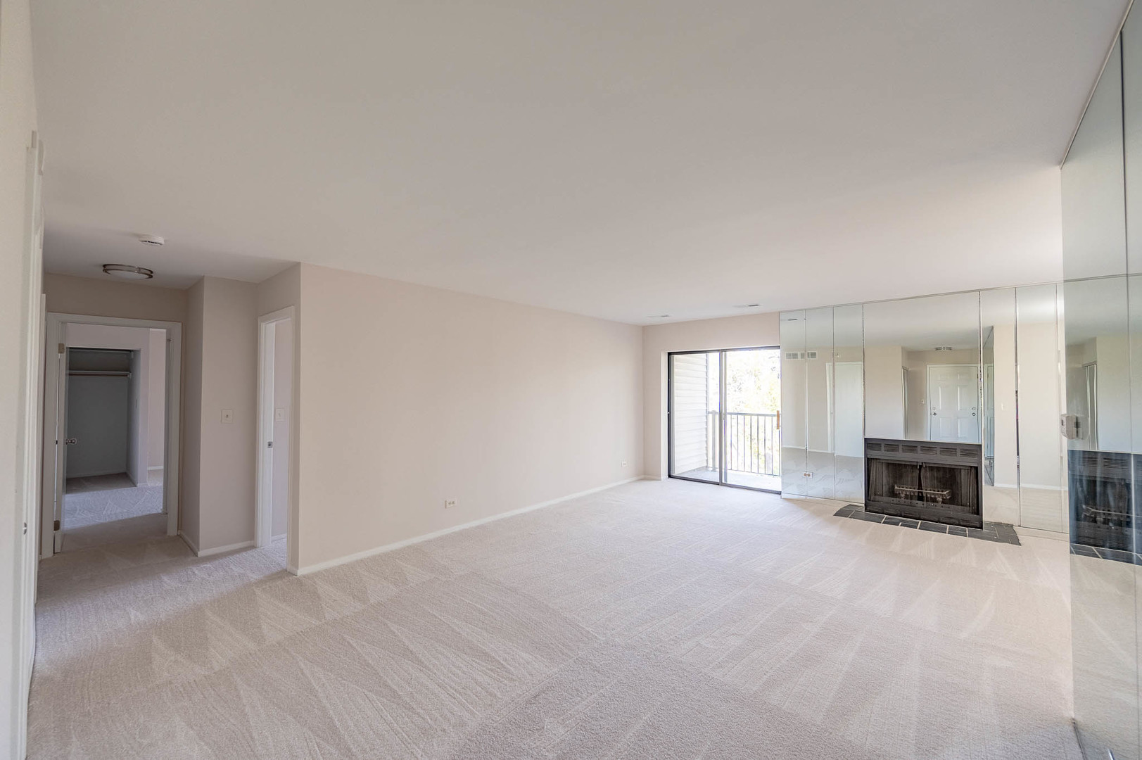 3050 Pheasant Creek Drive #407, Northbrook, IL 60062