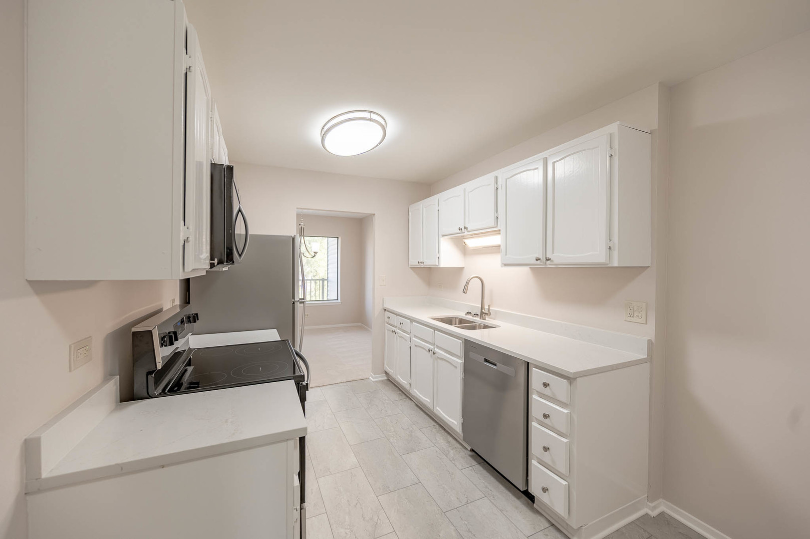 3050 Pheasant Creek Drive #407, Northbrook, IL 60062