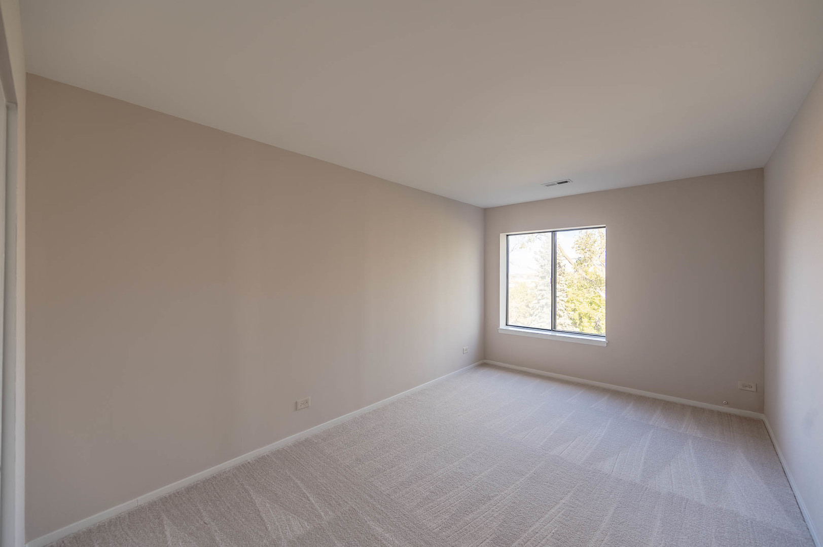 3050 Pheasant Creek Drive #407, Northbrook, IL 60062